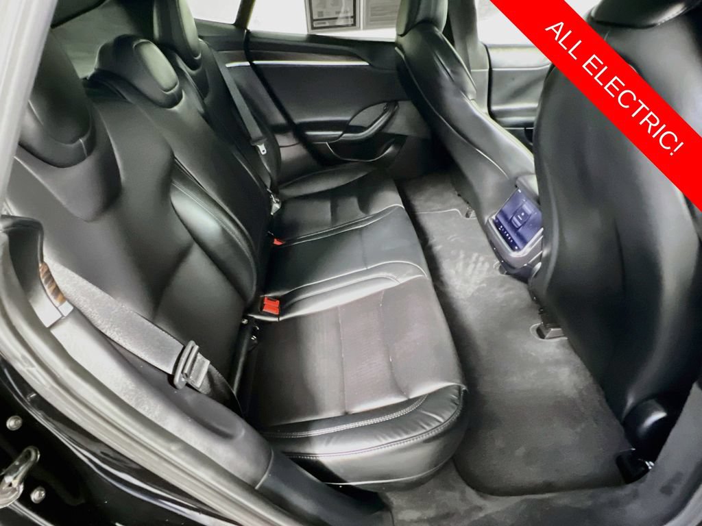 Used 2023 Tesla Model S AWD/4WD image 27