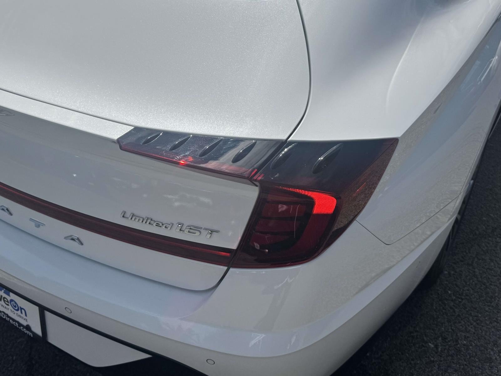 Used 2023 Hyundai Sonata Limited FWD image 9
