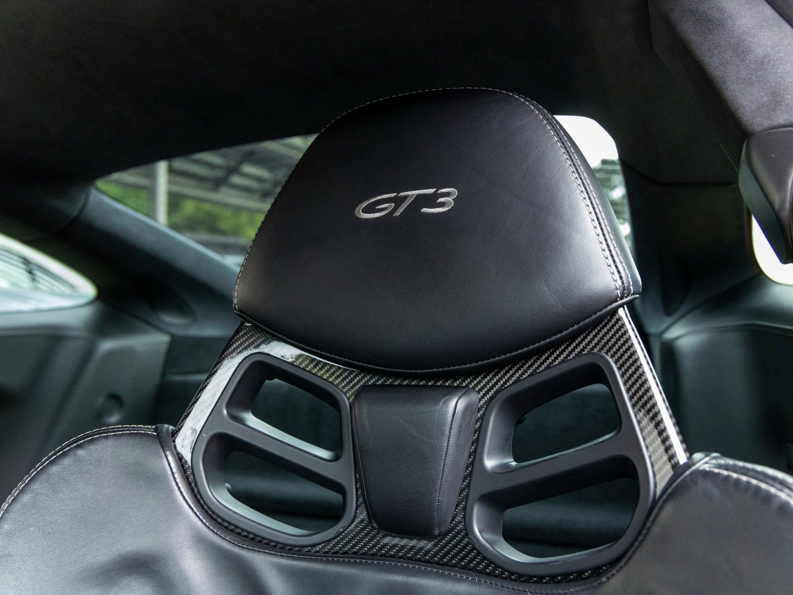 Used 2016 Porsche 911 GT3 image 30