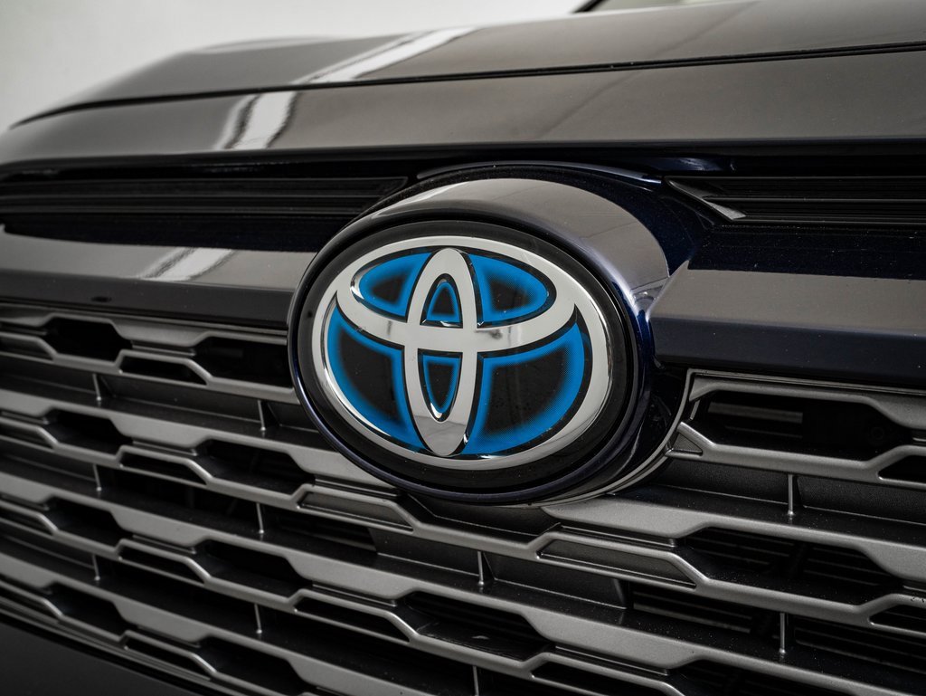 Used 2019 Toyota RAV4 XSE w/ XSE Weather Package image 3