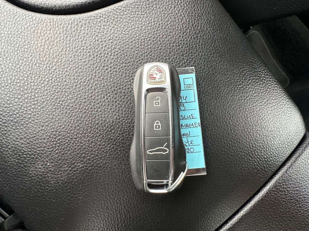 Used 2019 Porsche Panamera 4 image 47