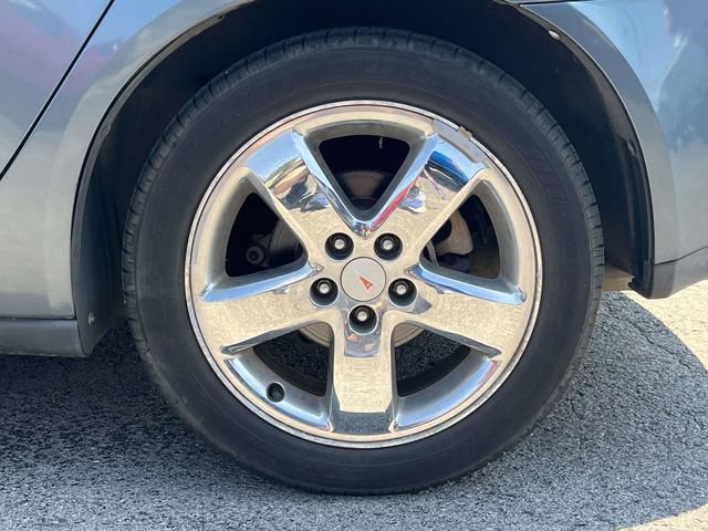 Used 2005 Pontiac G6 GT FWD image 11