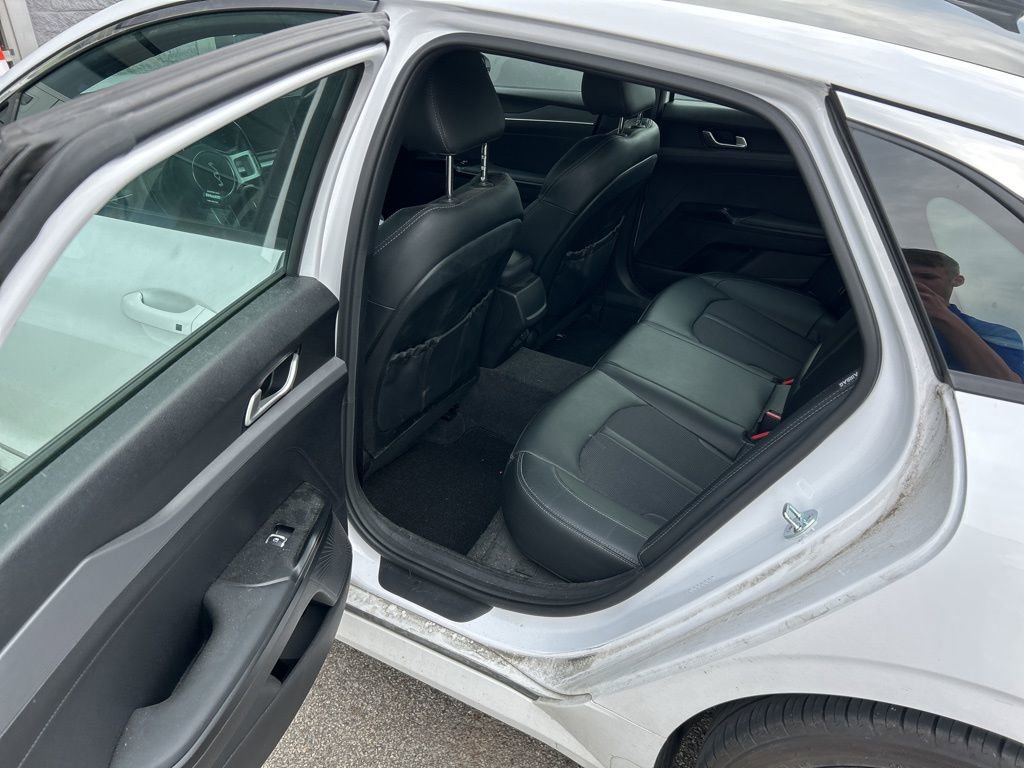 Used 2023 Kia K5 GT-Line image 9