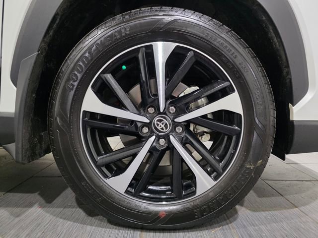 Used 2025 Toyota Corolla Cross XSE w/ Convenience Package image 25