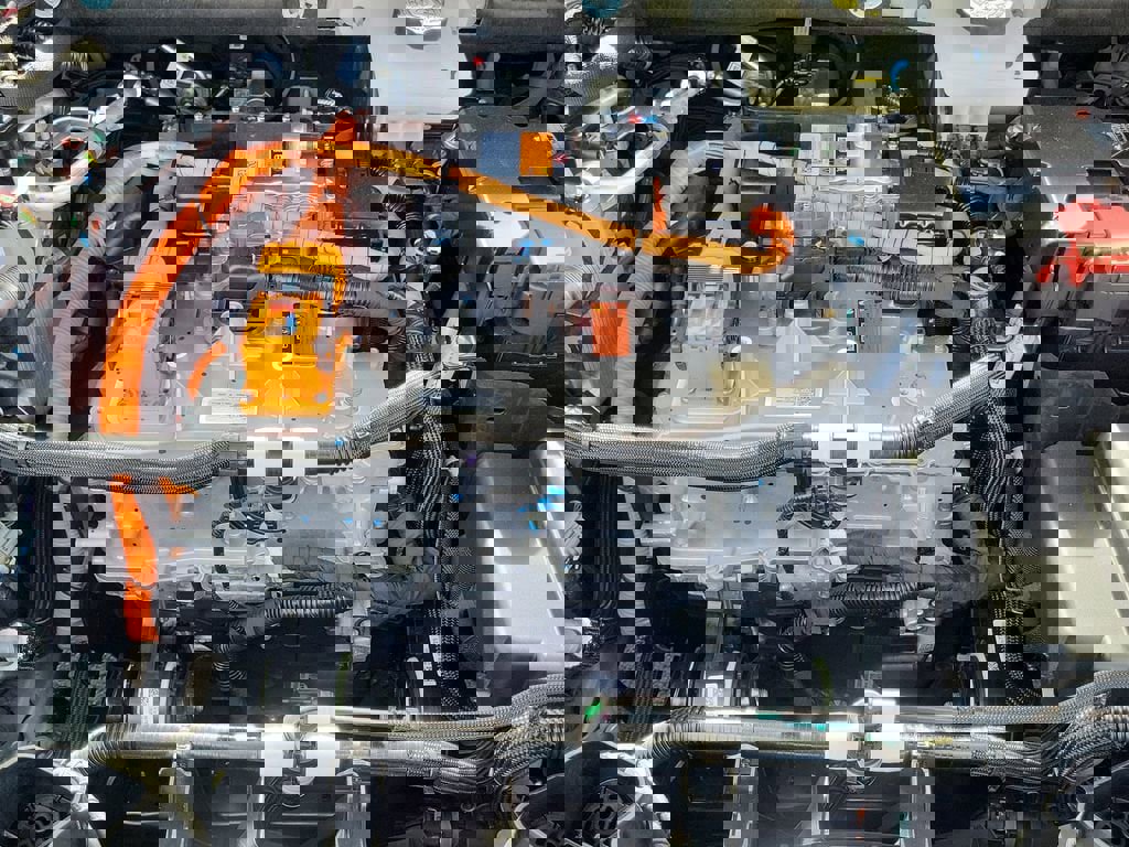 New 2026 Cadillac Optiq Sport 2 image 25