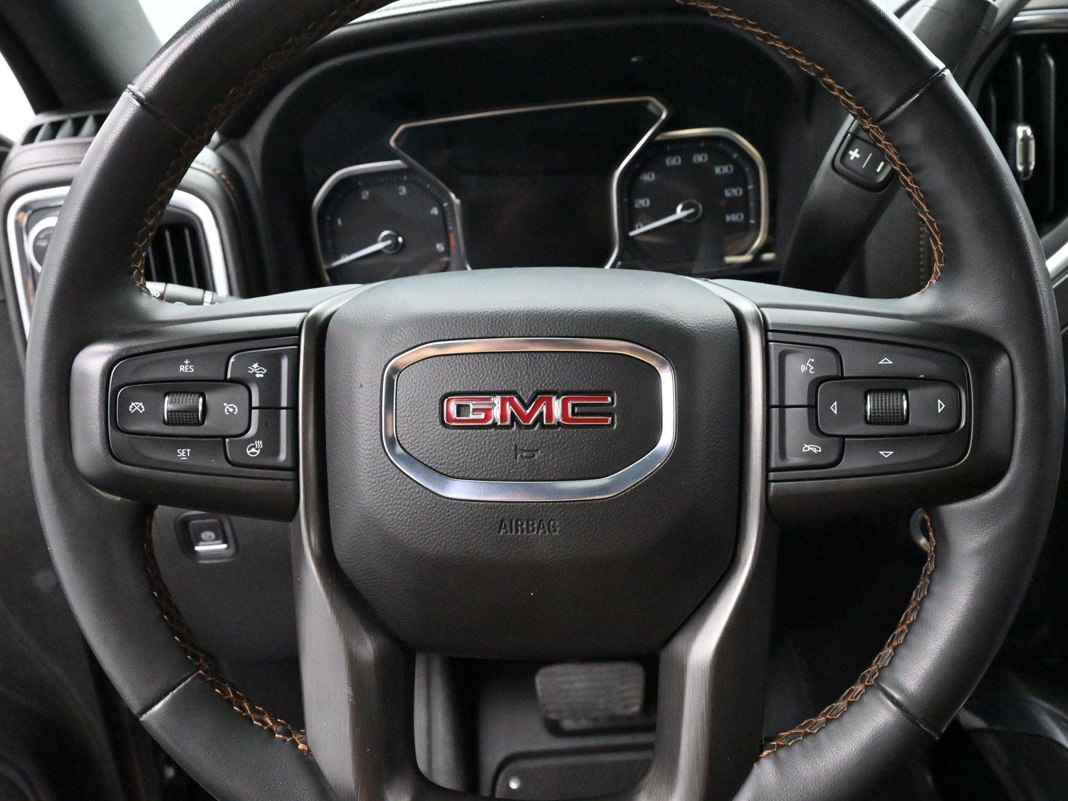 Used 2023 GMC Sierra 3500 AT4 w/ AT4 Premium Plus Package image 16