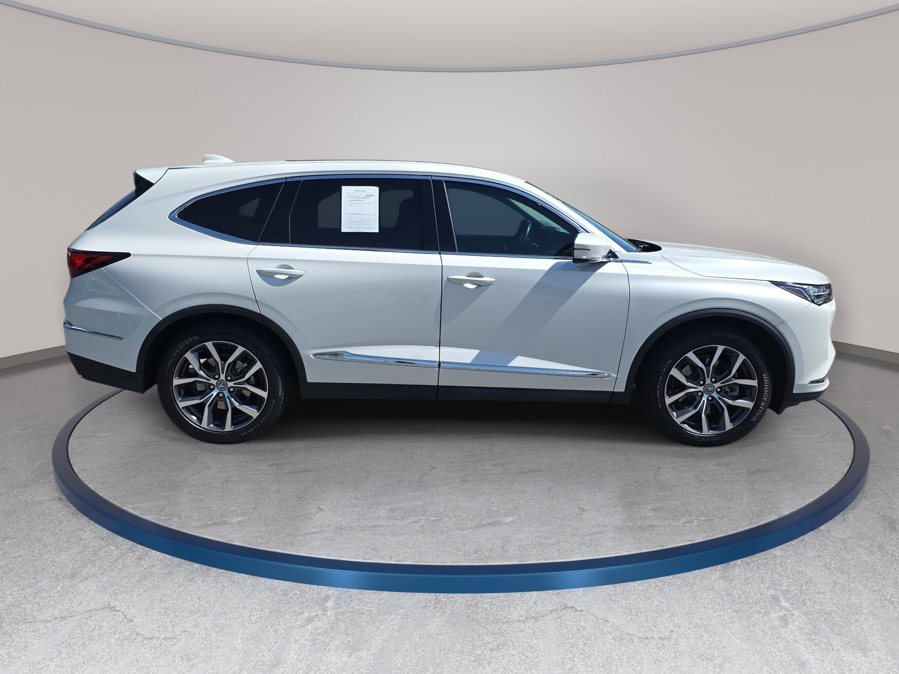 Certified 2023 Acura MDX w/ Technology Package FWD image 4