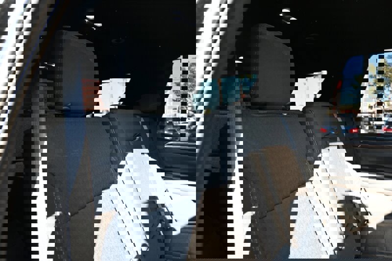 Used 2022 GMC Yukon SLE image 44