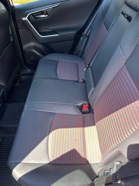 Used 2023 Toyota RAV4 XSE AWD/4WD image 10