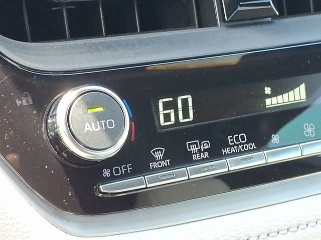 Used 2025 Toyota Corolla XSE image 19