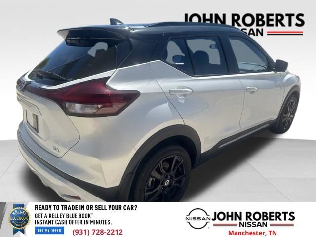 Used 2021 Nissan Kicks SR image 7