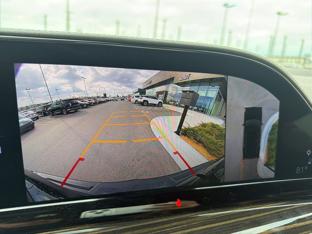 Used 2021 Cadillac Escalade Sport w/ LPO, Illumination Package image 23