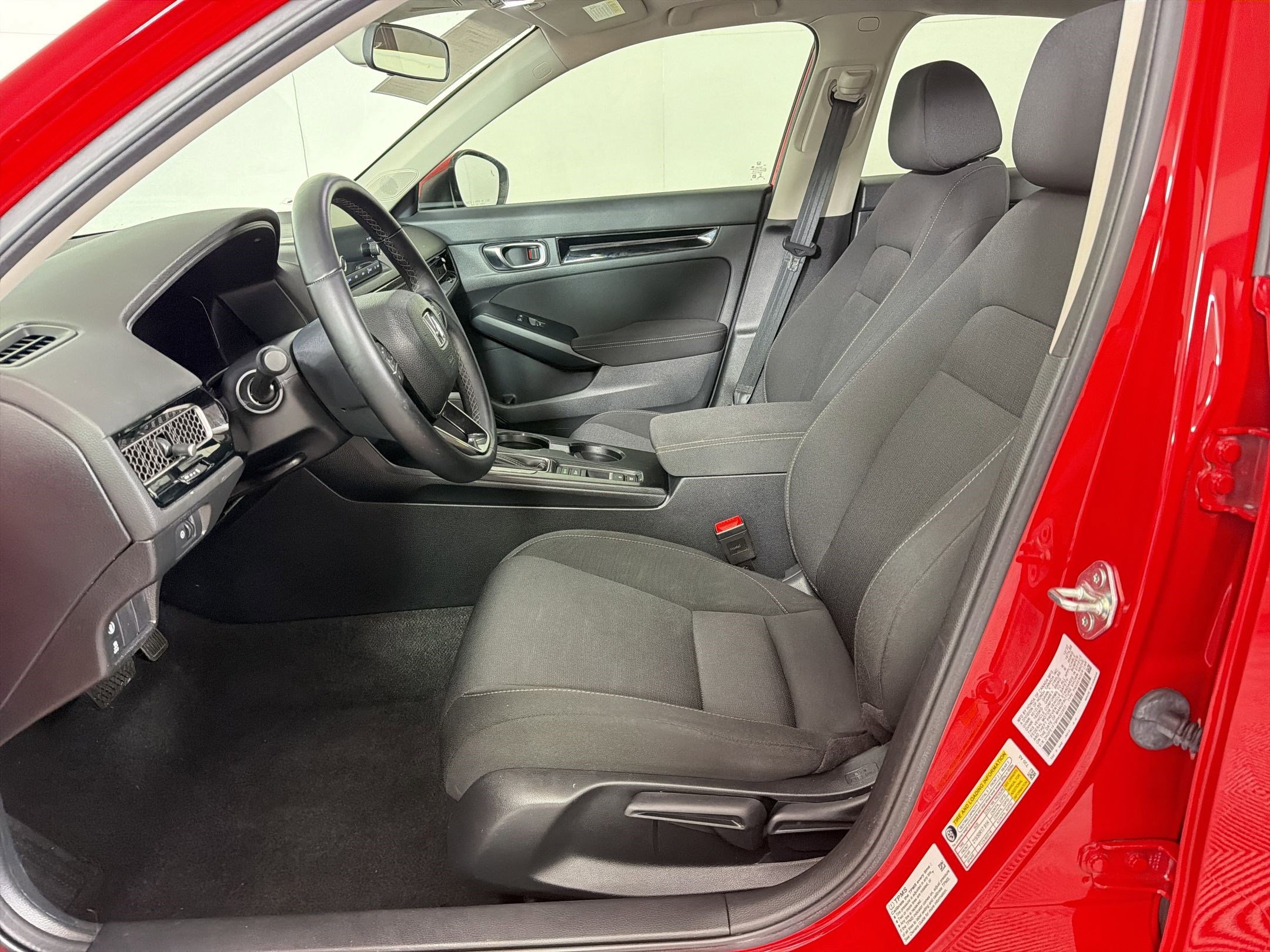 Certified 2023 Honda Civic EX image 5