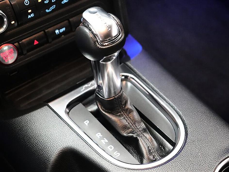 Used 2018 Ford Mustang Coupe w/ Wheel & Stripe Package image 66