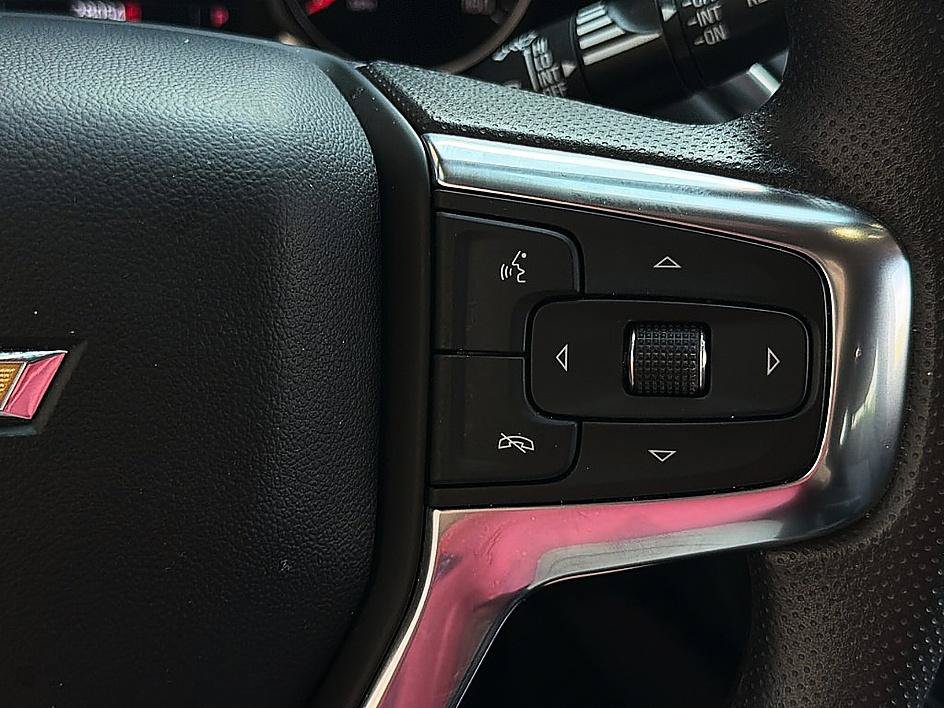 Used 2025 Chevrolet Blazer LT AWD/4WD image 18