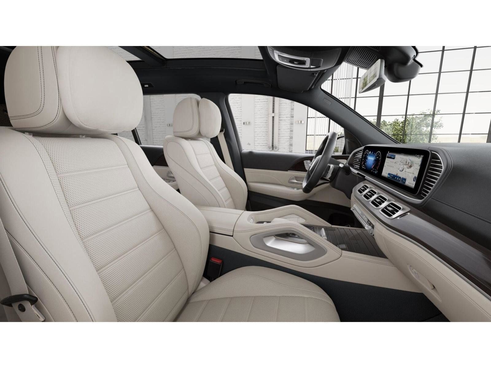 New 2026 Mercedes-Benz GLS 580 4MATIC image 4