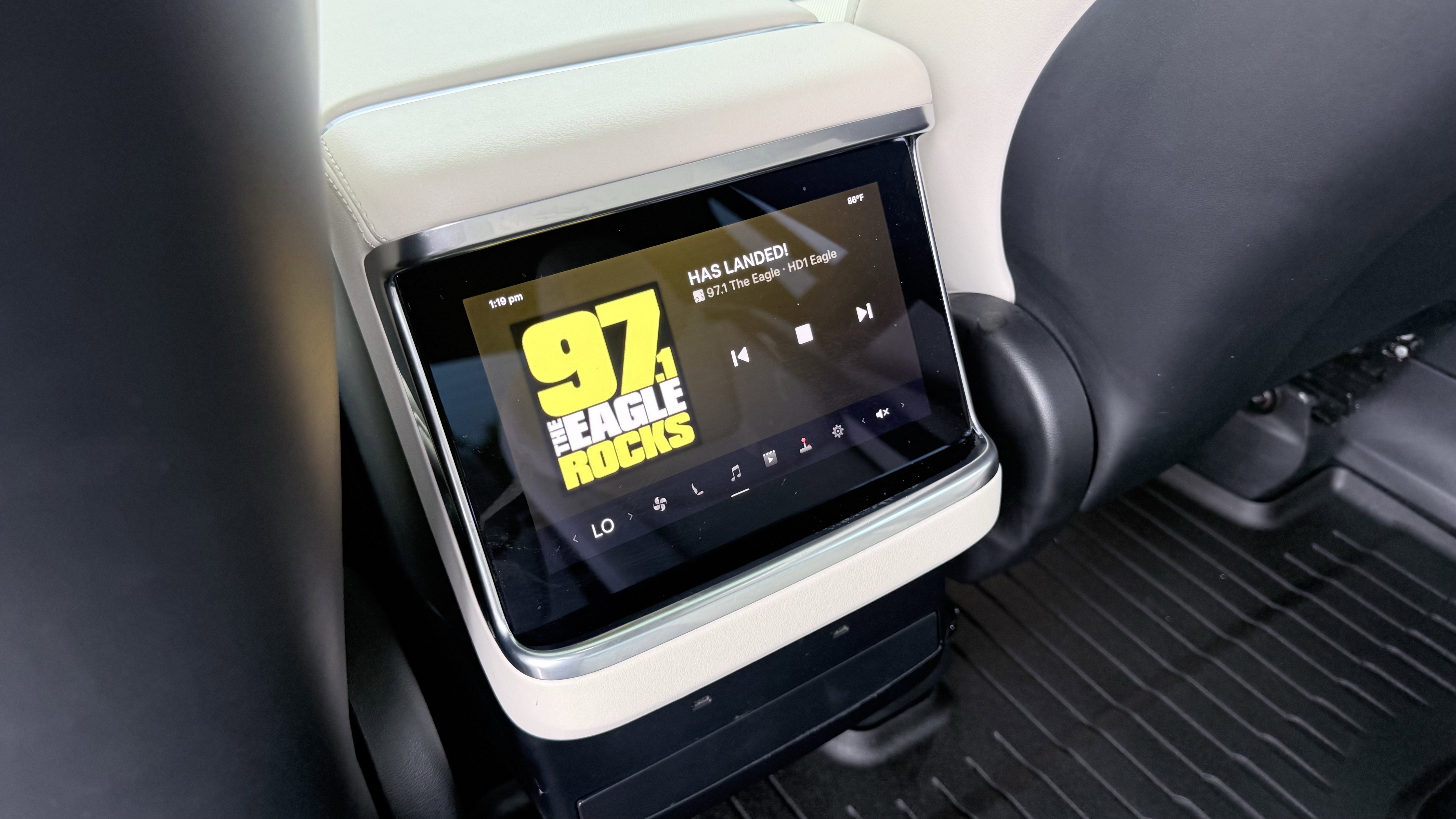 Used 2022 Tesla Model X AWD/4WD image 55