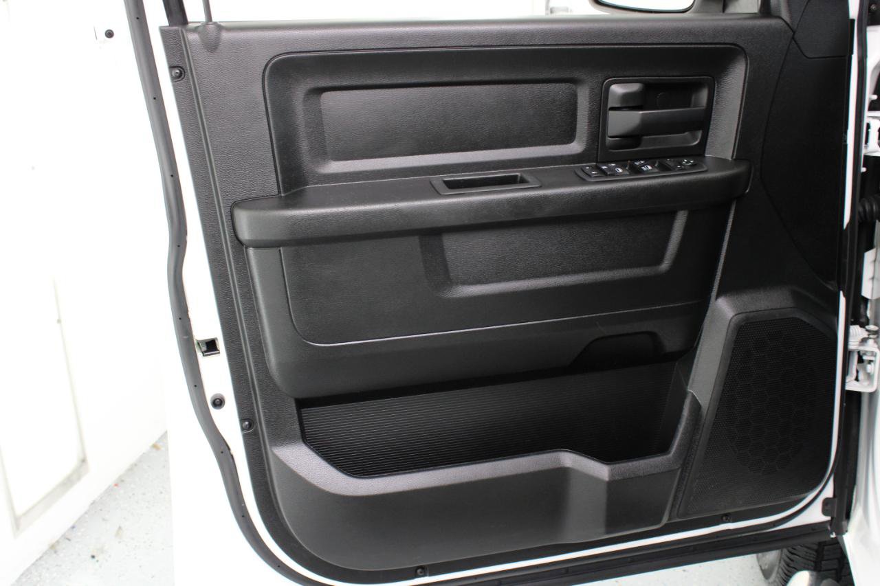 Used 2019 RAM 1500 Tradesman w/ Tradesman SXT Package image 32