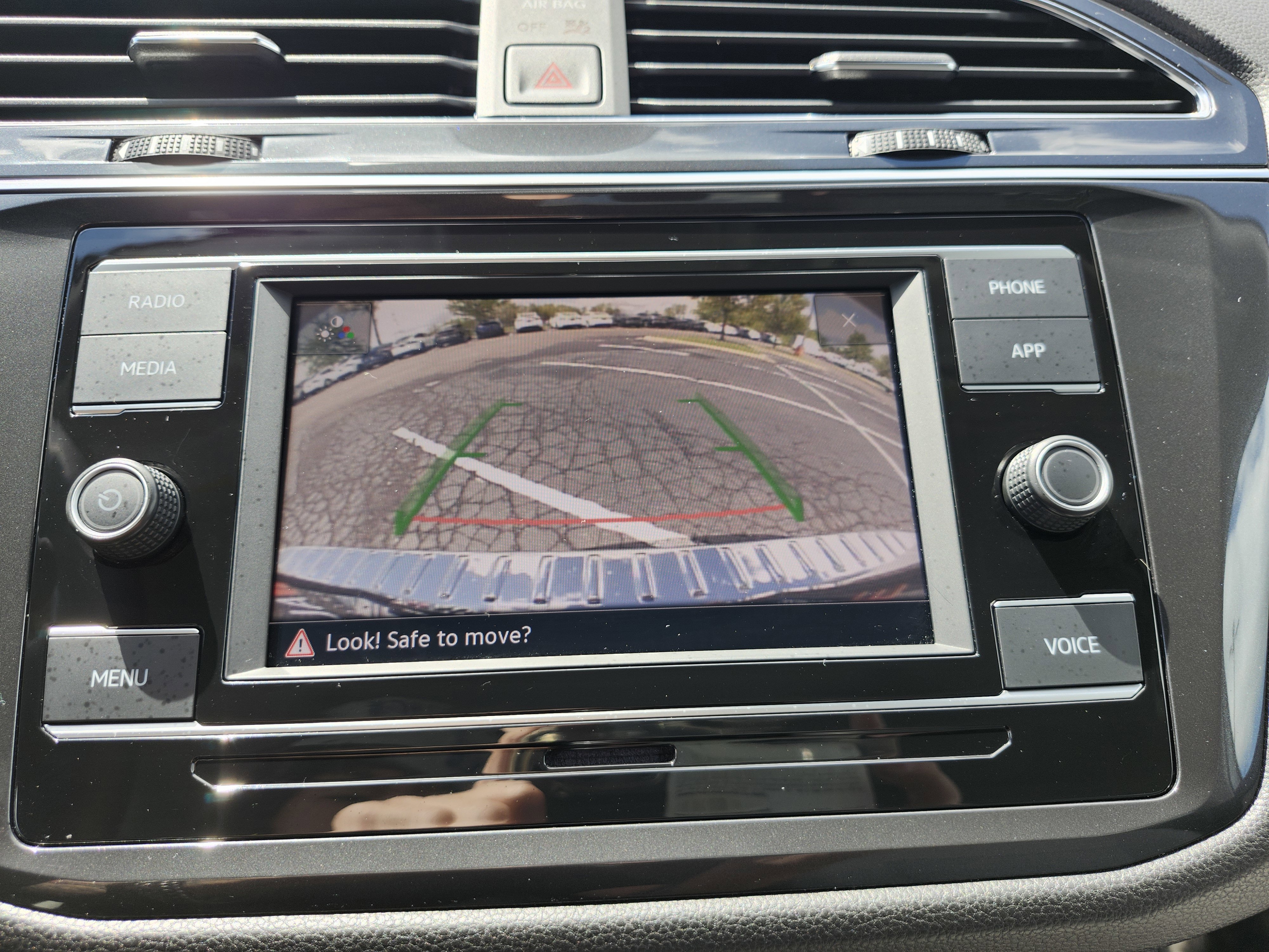 Used 2024 Volkswagen Tiguan S FWD image 2