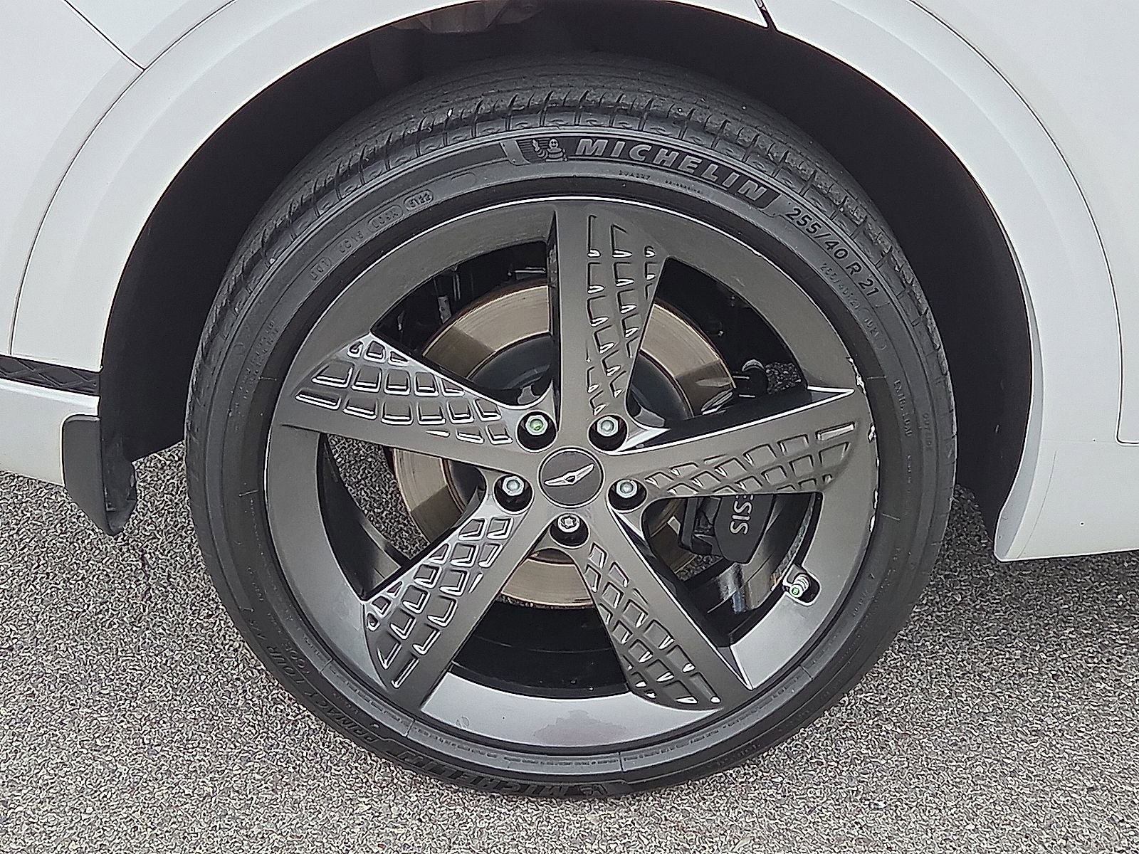 Used 2023 Genesis GV70 3.5T Sport w/ Sport Prestige Package image 7