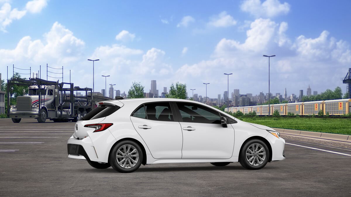 New 2026 Toyota Corolla SE image 11