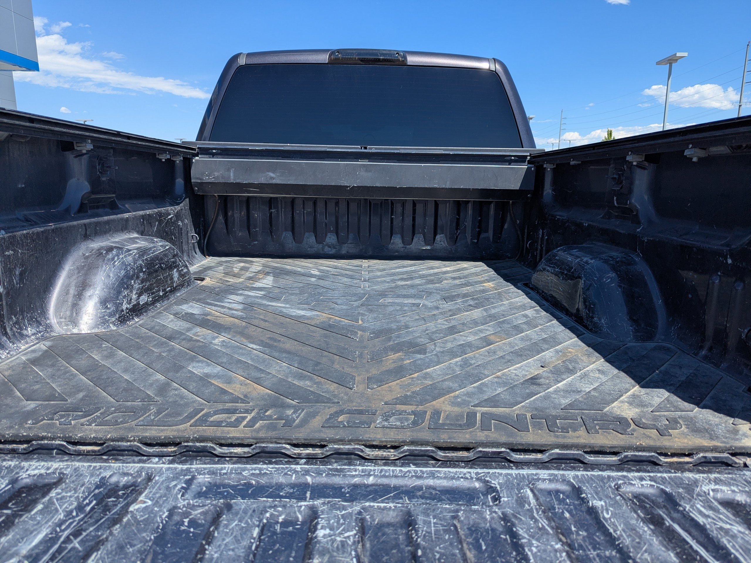 Used 2015 GMC Sierra 3500 SLT AWD/4WD image 31