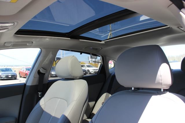 Used 2016 Kia Optima EX w/ Premium Package image 24