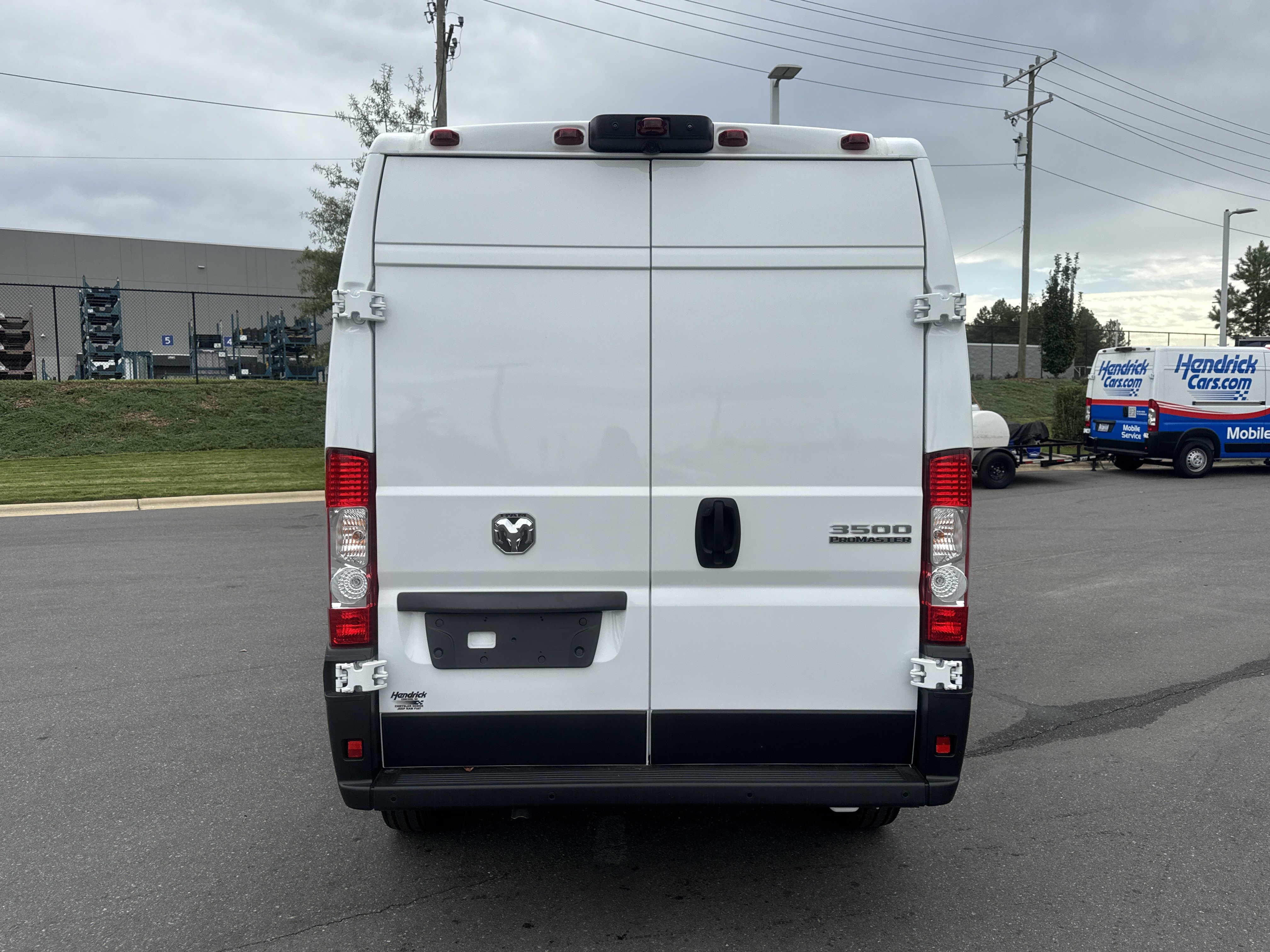 New 2025 RAM ProMaster 3500 w/ Premium Convenience Group FWD image 11