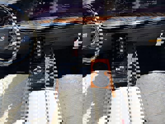 New 2026 Cadillac Escalade ESV Platinum Sport w/ LPO, ONYX Package image 20