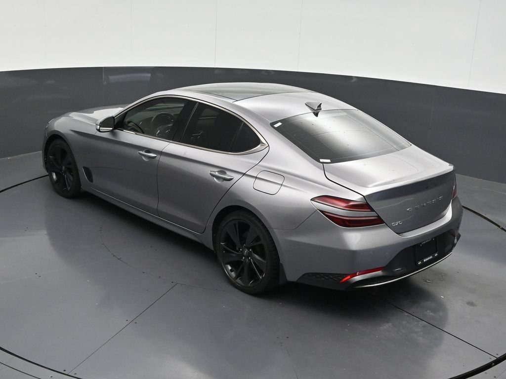 Used 2023 Genesis G70 2.0T w/ Sport Prestige Package RWD image 17