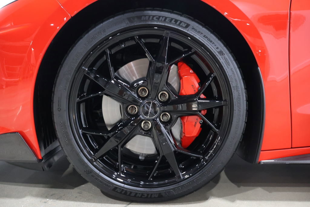 Used 2020 Chevrolet Corvette Stingray Premium Cpe w/ 3LT Preferred Equipment Group image 28