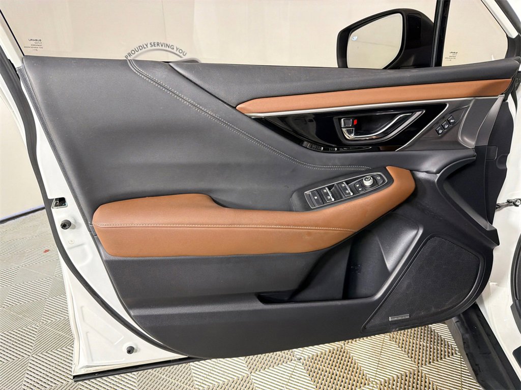 Used 2022 Subaru Outback Touring image 12