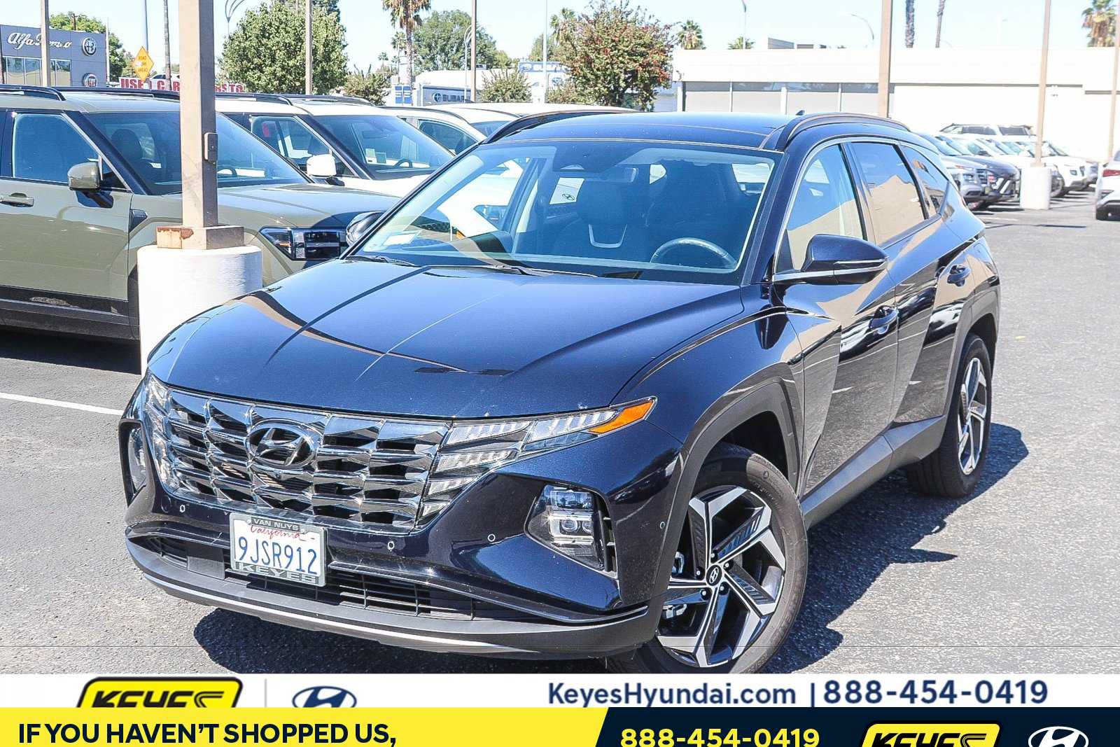 Used 2023 Hyundai Tucson Limited AWD/4WD image 1