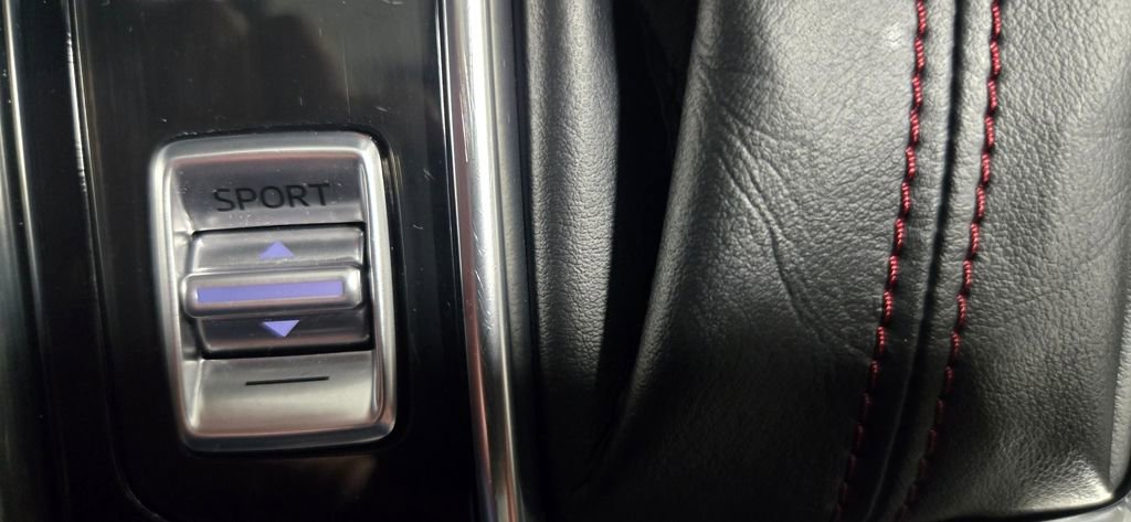 Used 2025 MAZDA CX-5 Carbon Edition image 33