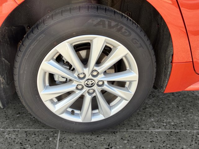 Used 2025 Toyota Corolla SE FWD image 8