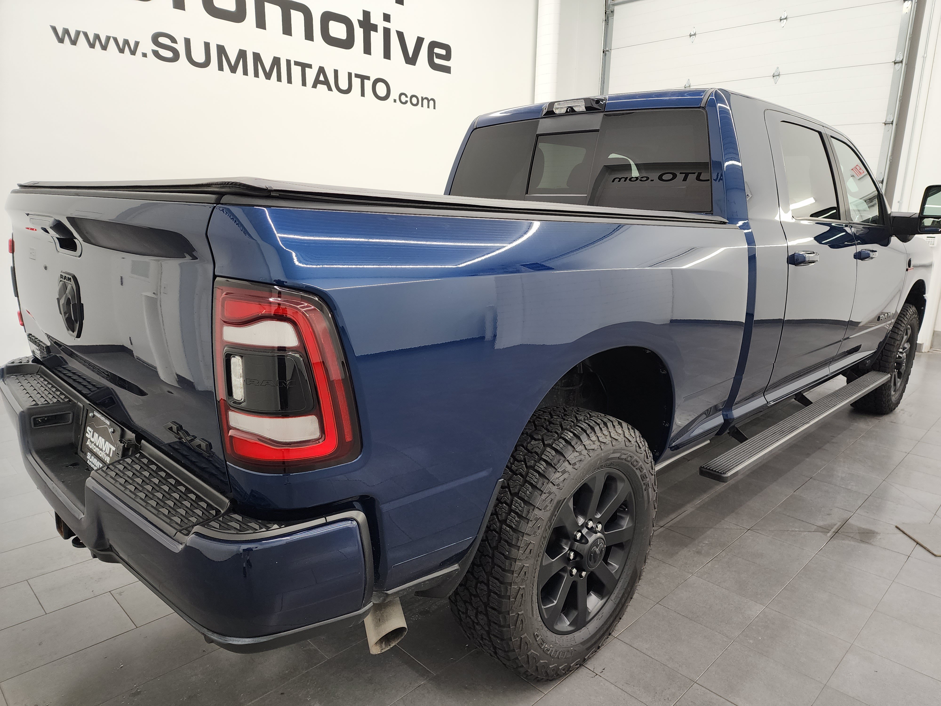 Used 2024 RAM 3500 Laramie w/ Night Edition AWD/4WD image 4