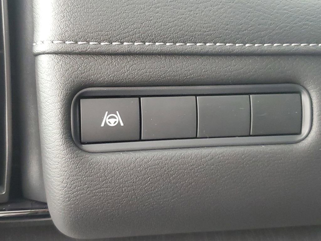 New 2026 Nissan Armada SV image 27