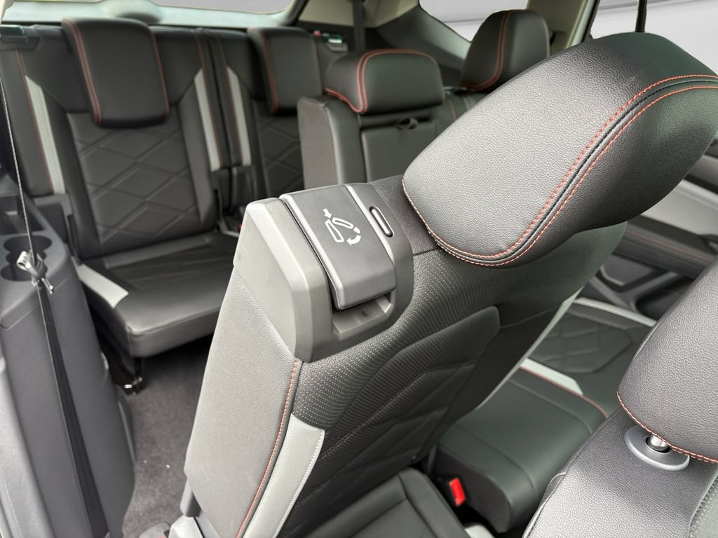 New 2026 Volkswagen Atlas Peak Edition AWD/4WD image 20
