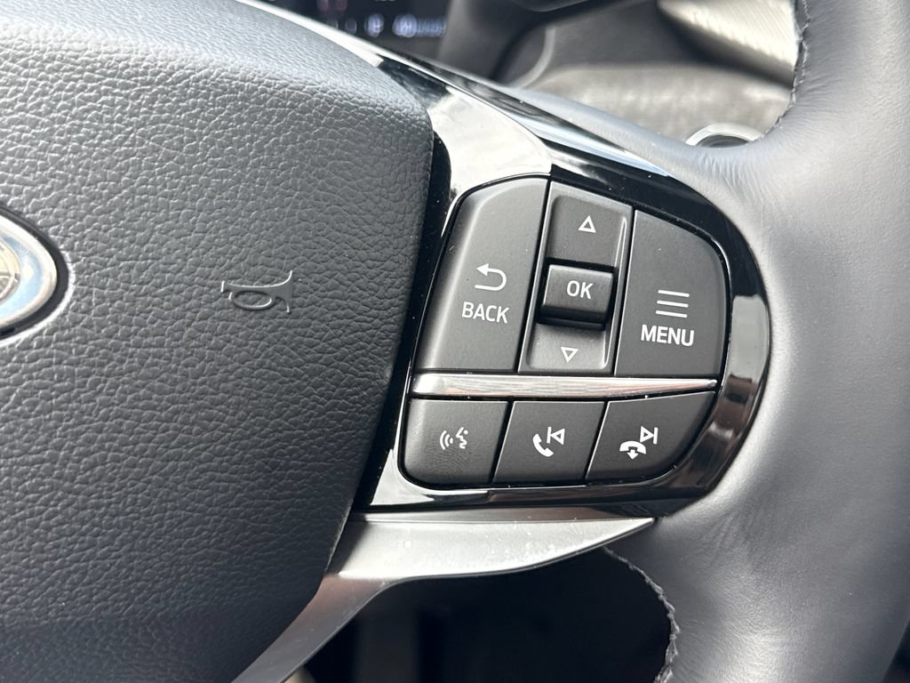 Used 2025 Ford Explorer Platinum AWD/4WD image 42