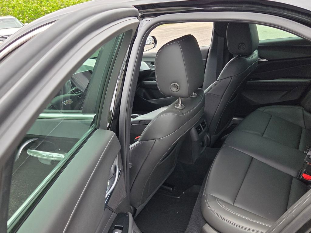 Certified 2024 Cadillac CT4 Luxury w/ Sun And Sound Package RWD image 5