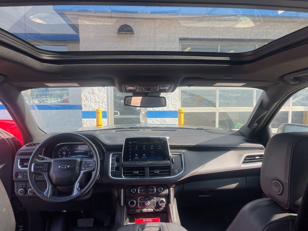 Used 2023 Chevrolet Suburban RST w/ Luxury Package image 14