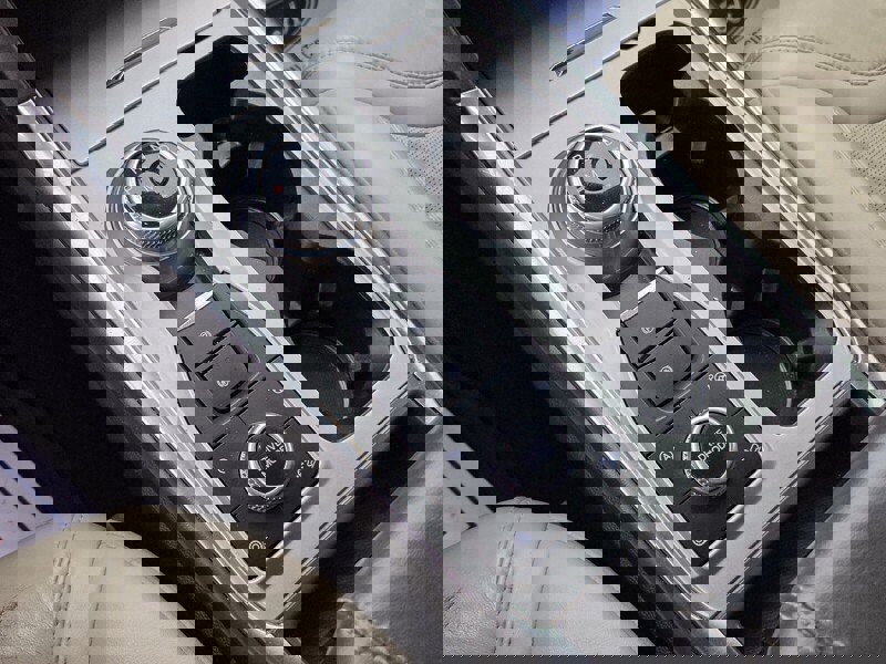 Used 2021 Ford Explorer Platinum w/ Equipment Group 601A image 25