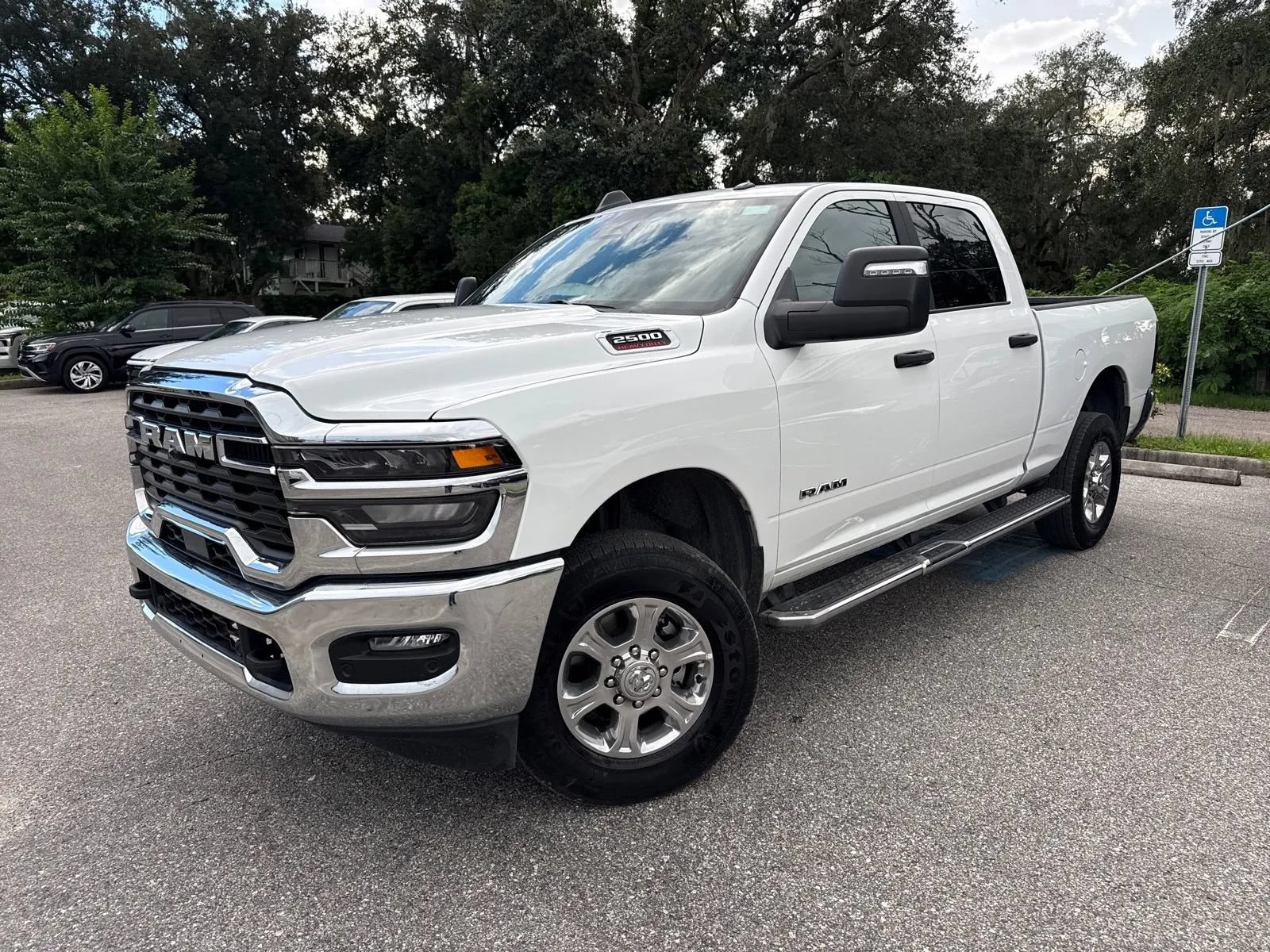 Used 2026 RAM 2500 Big Horn AWD/4WD image 3