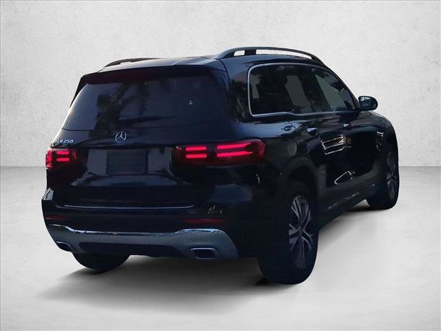 New 2026 Mercedes-Benz GLB 250 video 2