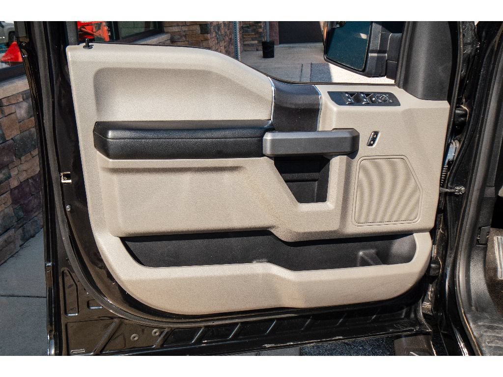 Used 2018 Ford F150 XLT AWD/4WD image 10