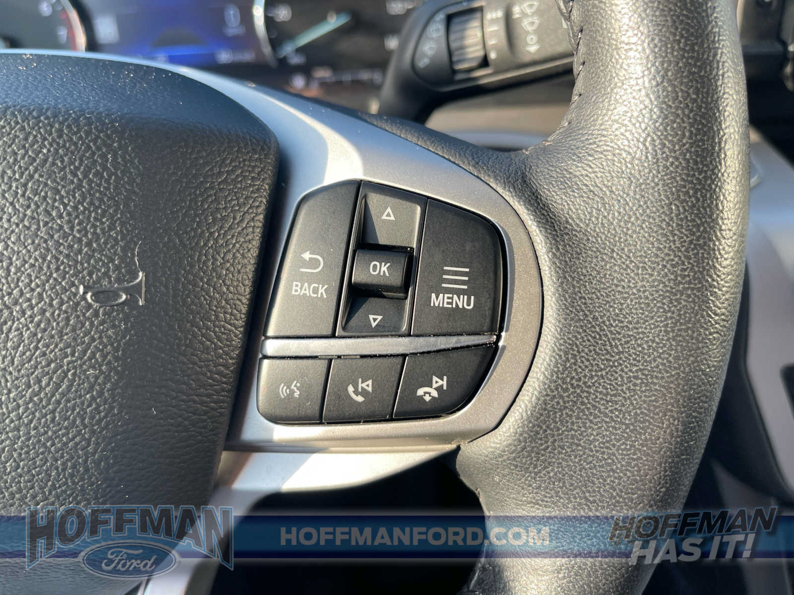 Used 2023 Ford Explorer XLT w/ Equipment Group 202A AWD/4WD image 14