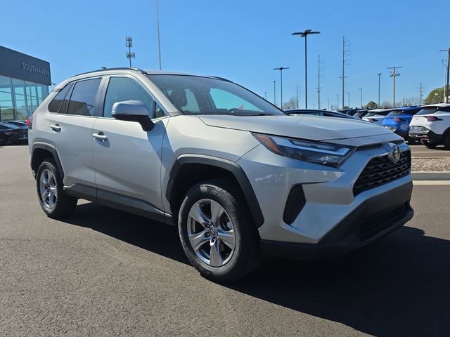 Used 2024 Toyota RAV4 XLE image 7
