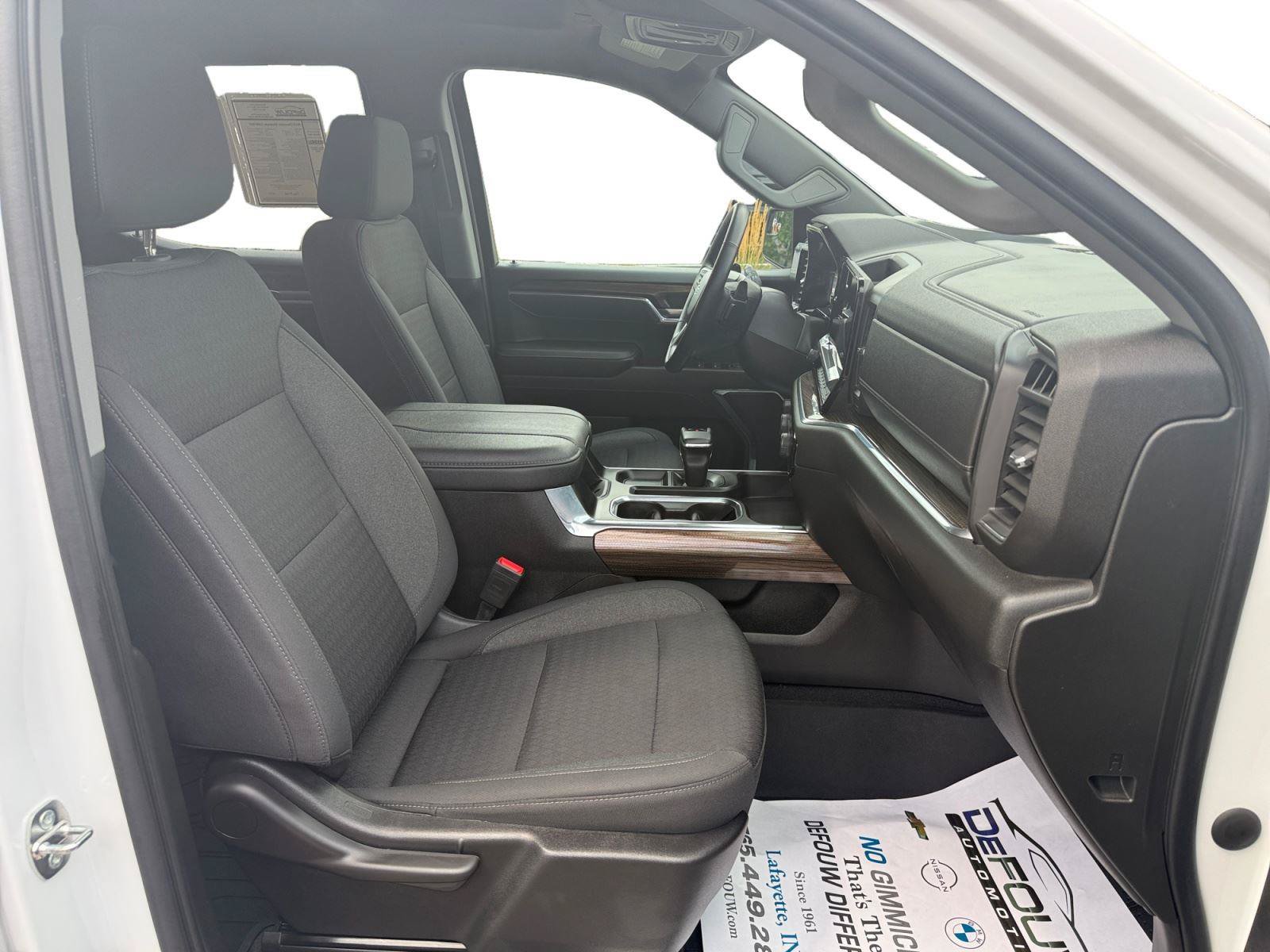 Used 2023 Chevrolet Silverado 1500 RST w/ Protection Package AWD/4WD image 26
