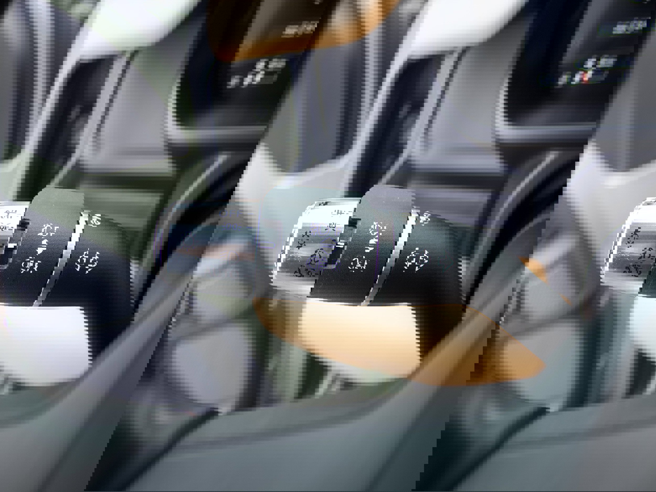 Used 2022 Land Rover Defender 90 X image 22