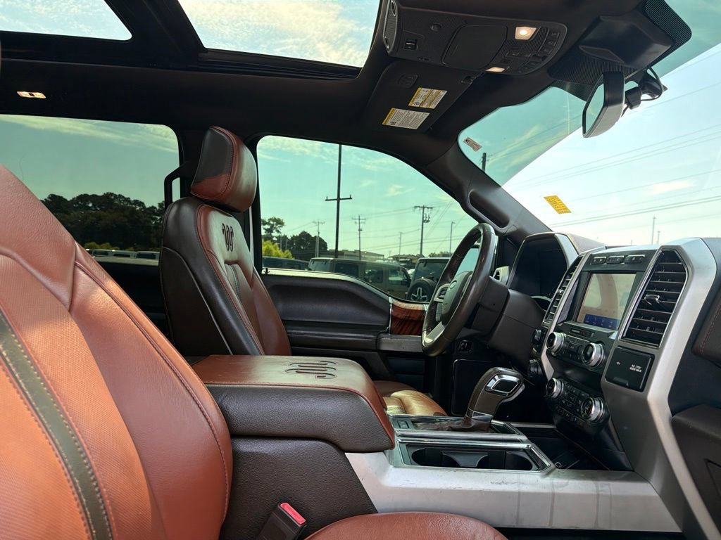 Used 2019 Ford F150 King Ranch w/ Equipment Group 601A Luxury AWD/4WD image 24